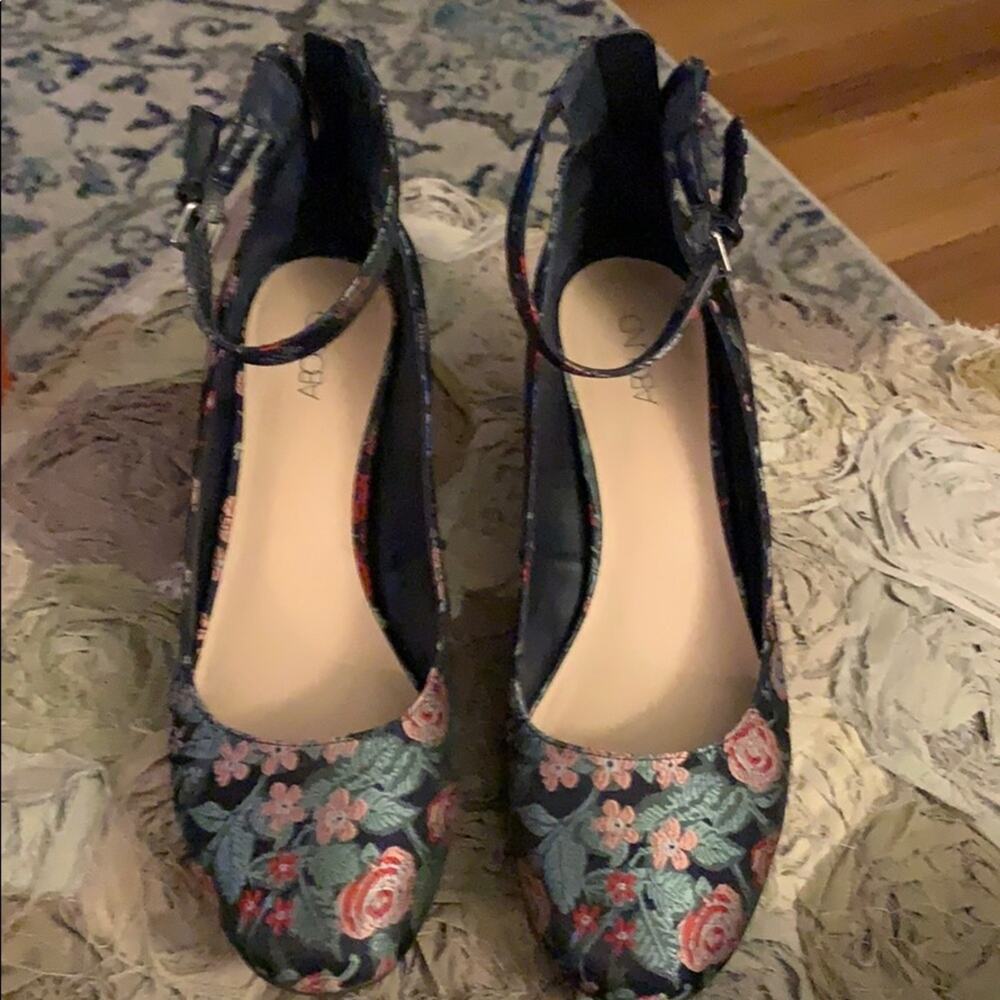 Embroidered heels